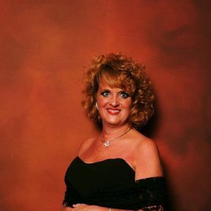 Meet your Posher, Greta dee